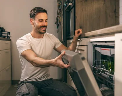Appliance Repair Portland technician